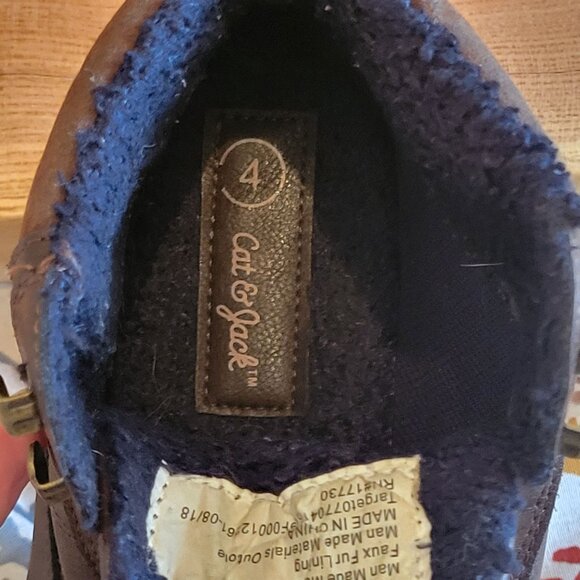 Cat & Jack Boys Insulated Boot, Size 4 - Picture 7 of 9